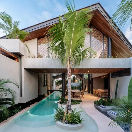 House Of Winds Complex - Lush 9Br Exotic Oasis 3X3Br Villas In Canggu